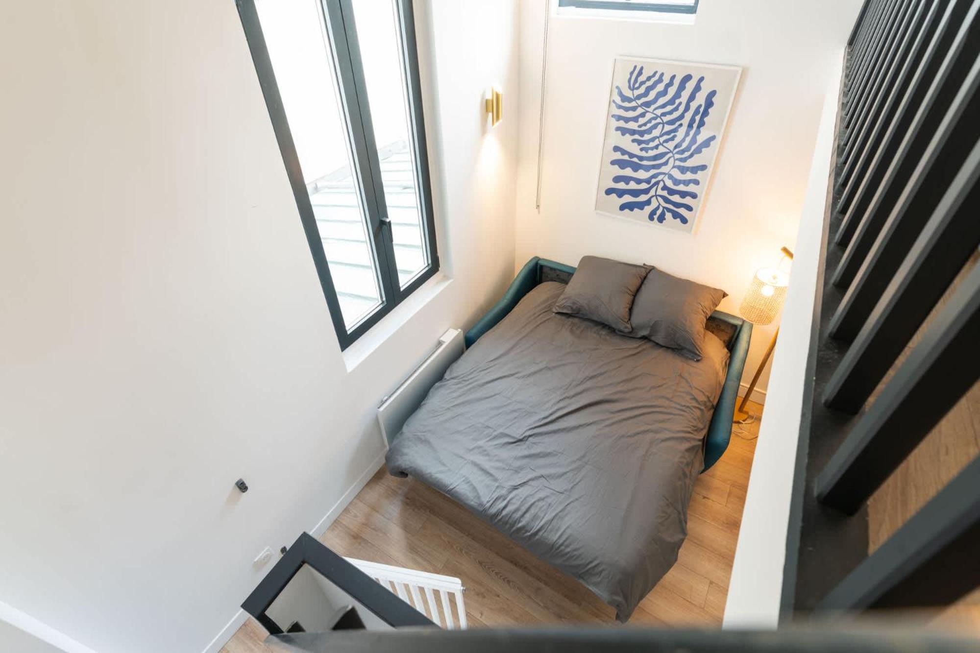 Loft House 2 Bedroom Bastille Ac By Lcc Agency Parijs