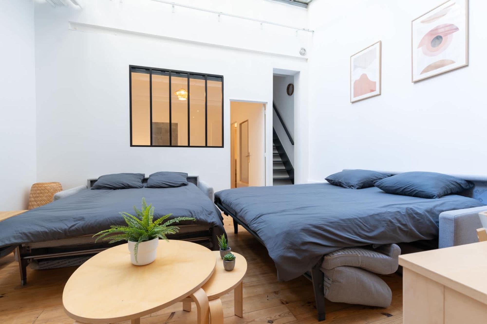 Loft House 2 Bedroom Bastille Ac By Lcc Agency Parijs